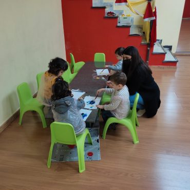 ΜΑΘΑΙΝΩ ΚΑΙ ΔΗΜΙΟΥΡΓΩ ΓΙΑ ΠΑΙΔΙΑ 2- 4 ΕΤΩΝ- ΚΑΘΕ ΠΕΜΠΤΗ 18:00- 19:00