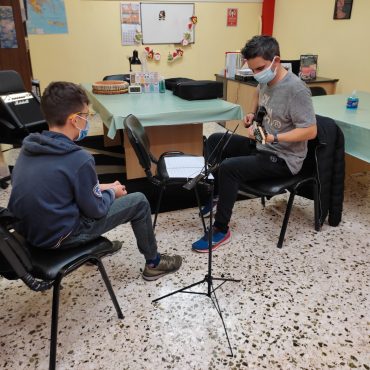 ΗΛΕΚΤΡΙΚΗ ΚΙΘΑΡΑ- ΠΑΙΔΙΚΟ ΤΜΗΜΑ- ΚΑΘΕ ΠΕΜΠΤΗ 19:00- 20:00