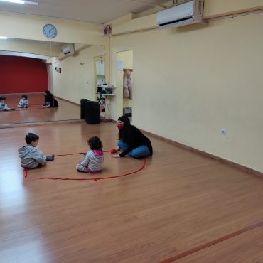 Μαθαίνω και Δημιουργώ για παιδιά 2- 4 ετών- Κάθε Πέμπτη 18:00- 19:00